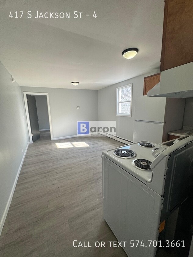 Foto del edificio - 417 S Jackson St