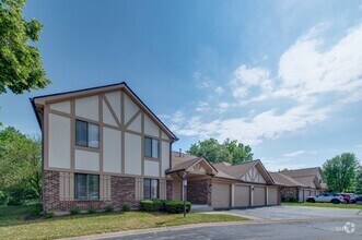 Building Photo - 1232 Knottingham Ct