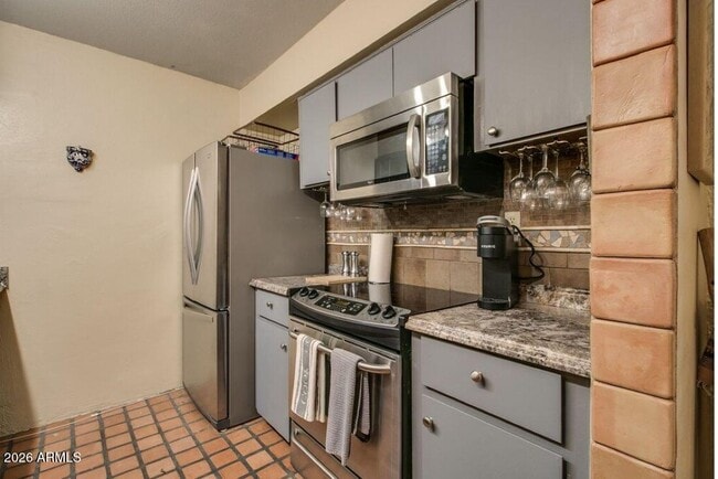 Building Photo - 7625 E Camelback Rd