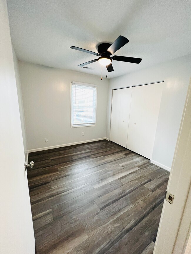 Bedroom #1 - 1316 E 25th Ter