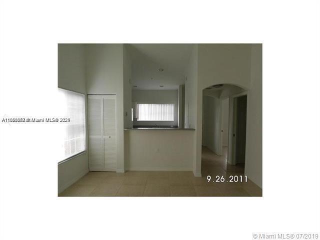 Foto del edificio - 3818 SW 48th Ave