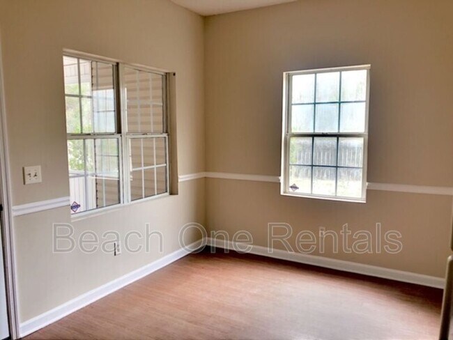 Foto del edificio - 12 Brandy Mill Way