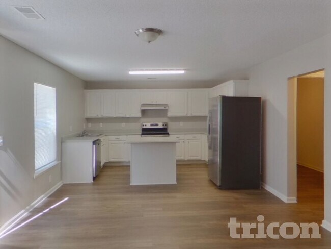 Building Photo - 228 Summer Park Rd