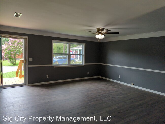 Foto del edificio - 3 br, 2 bath House - 9101 Antlia Ln