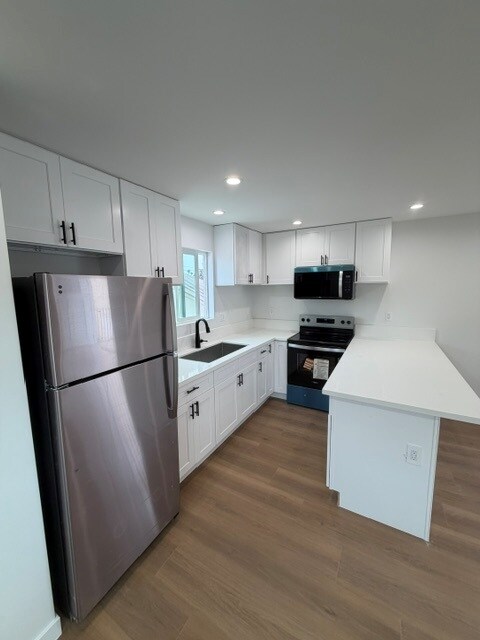 Foto del edificio - 1305 1/2 E 46th St
