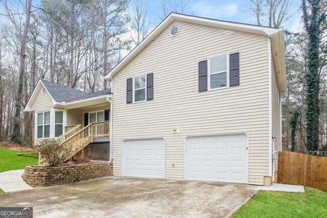 Foto del edificio - 435 Shelby Ln