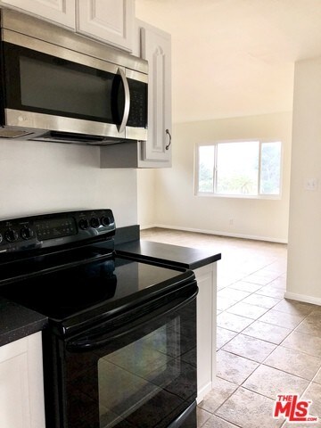 Foto del edificio - 533 E Fairview Blvd
