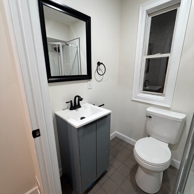 Foto del edificio - 5416 Black St