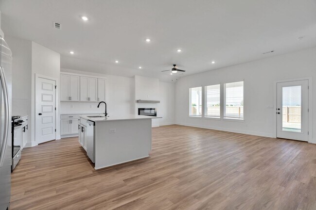 Foto del edificio - Brand-New 4 Bedroom in Siloam Springs! 3-C...