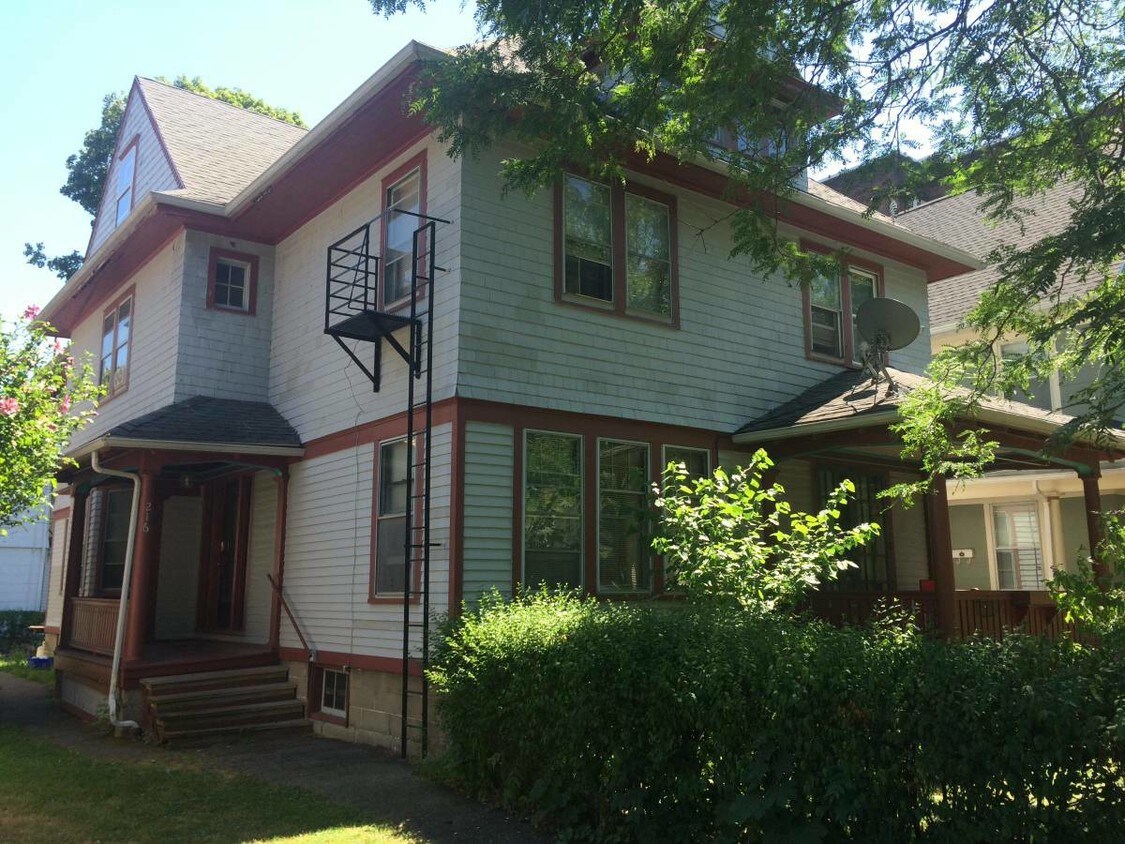 218 S Goodman St, Rochester, NY 14607 218 S Goodman St Rochester, NY