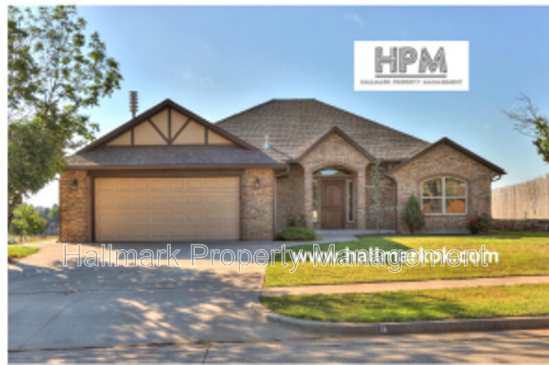 Photo - 508 Whispering Oaks