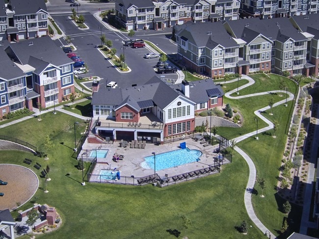 Clubhouse - Cresthaven