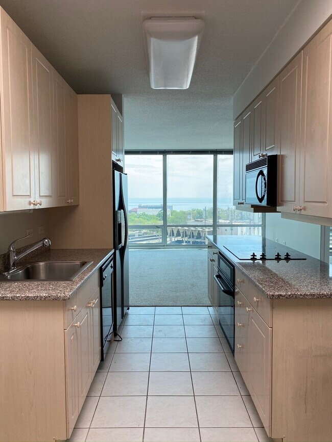 Foto del edificio - 800 Elgin Rd