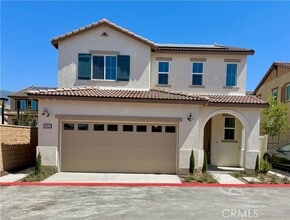 Building Photo - 16062 Jaegar Ln