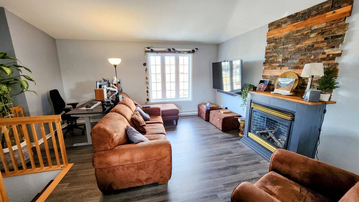 2345 Schulz Rue Unit 2345, SaintJerome, QC J7Y 5B1 Condo for Rent in