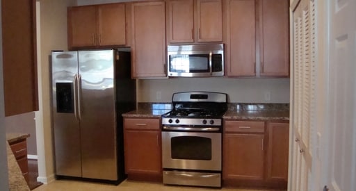 Building Photo - 1600 HARDWICK Ct
