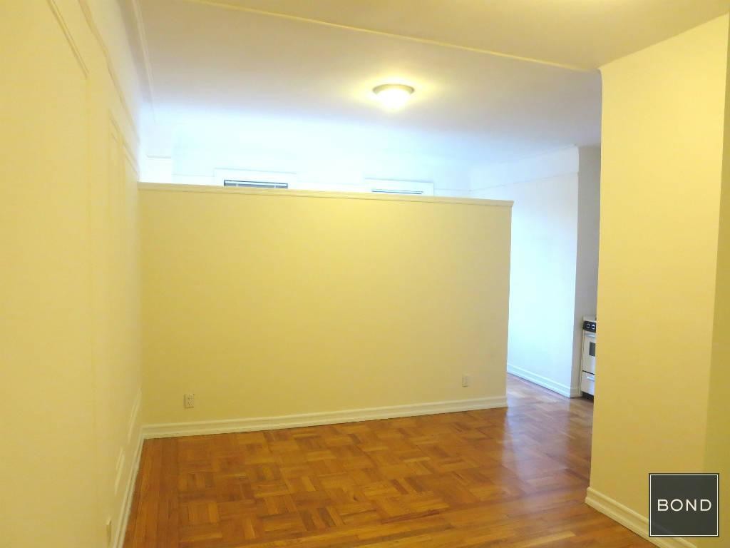 Primary Photo - 148 E 79th St