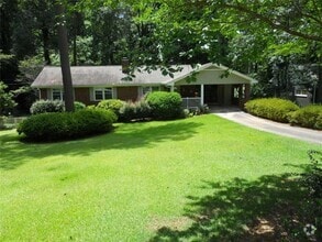 Building Photo - 1472 Fama Dr NE