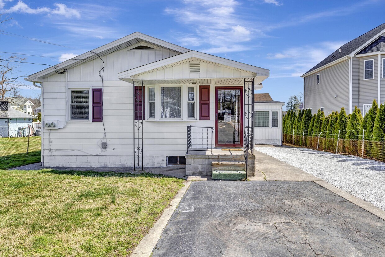 Foto principal - 325 St Georges Rd