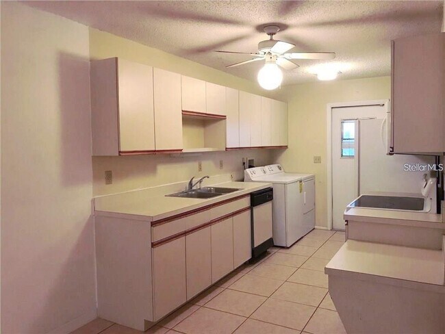 Building Photo - 413 Winter Ridge Blvd