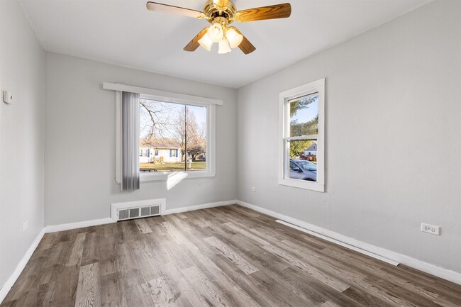 Dining Room - 713 Evans Ave