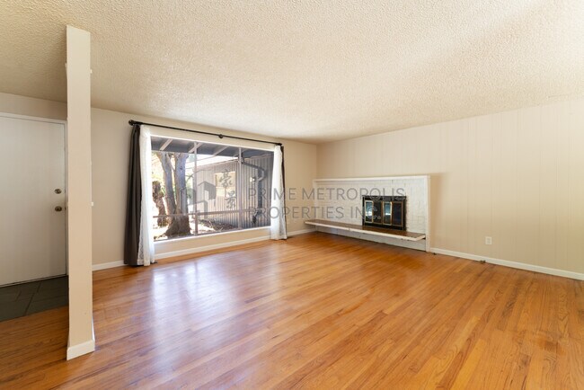 Foto del edificio - 16428 SE 16th St