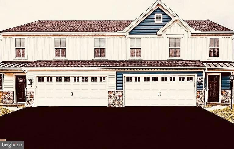 Primary Photo - 9 Shillington Ln