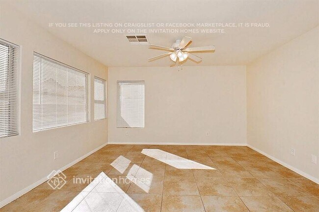 Foto del edificio - 5961 Mahogany Mountain Dr