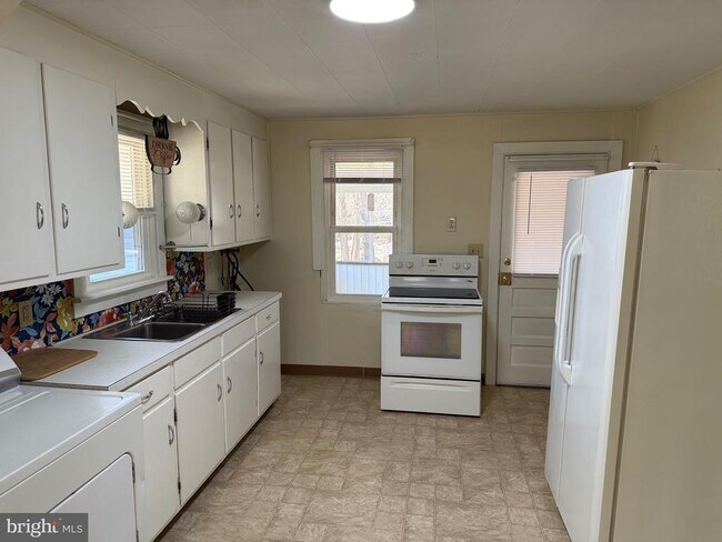 Foto del edificio - 77 Quarry Rd