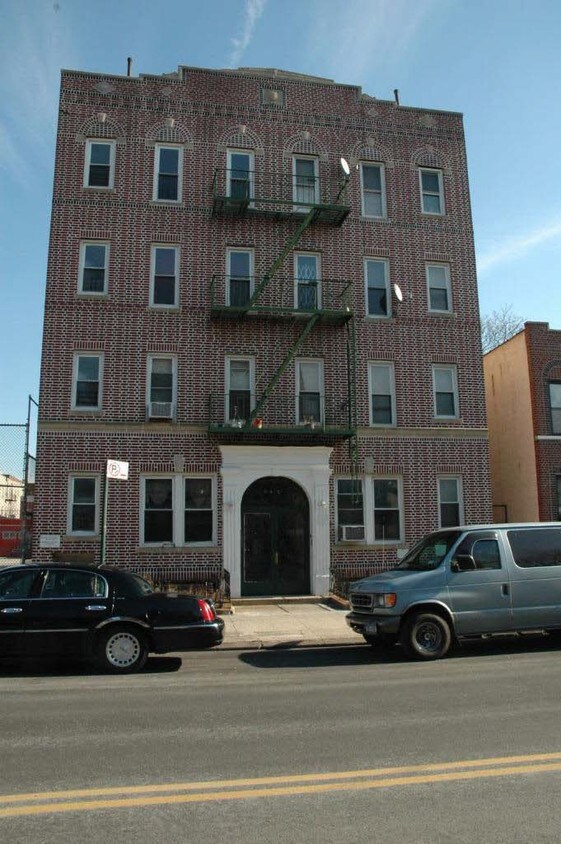 Primary Photo - 845 Schenectady Ave