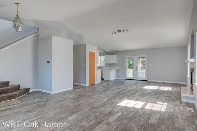 Foto del edificio - 3 br, 2.5 bath House - 1620 SW Nienhuis St