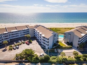 Building Photo - 2111 W Fort Macon Rd