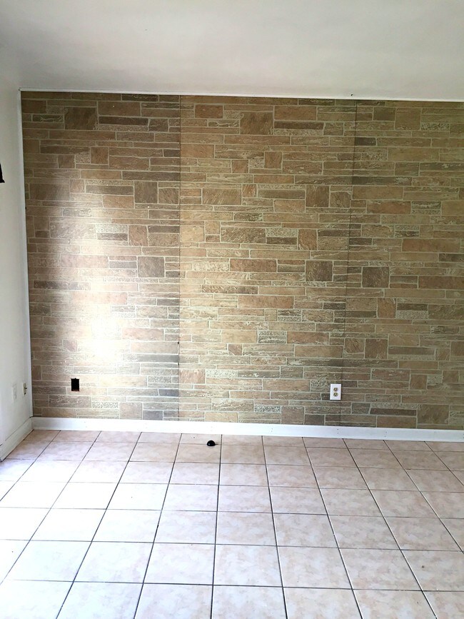 Building Photo - 3212 Barlborough Way