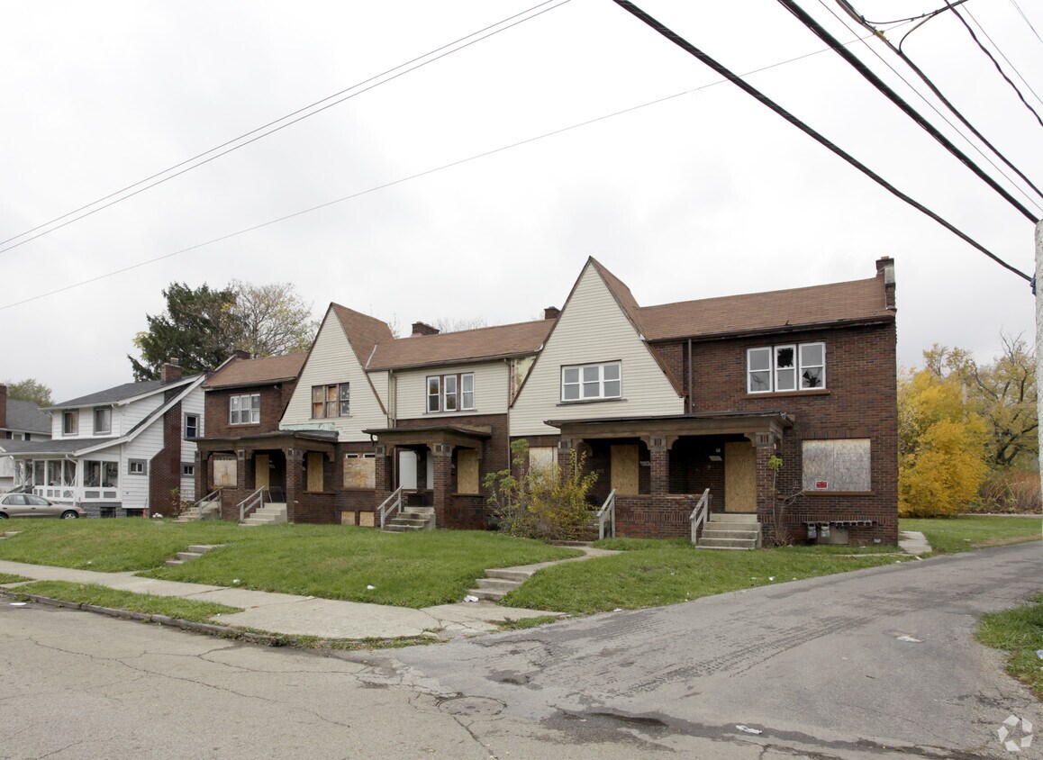 Foto principal - 1188-1196 E 18th Ave