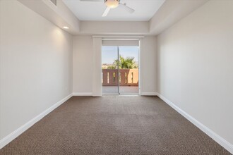 Building Photo - 87 E Agate Ave