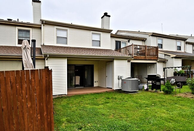 Building Photo - 3BR Townhome (Tapestry) with COUNCIL ROCK ...