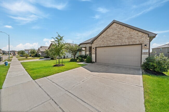 Building Photo - 25919 Llano Knoll Ln