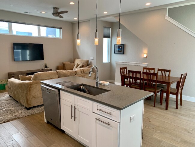 Foto del edificio - 2815 W 25th Ave