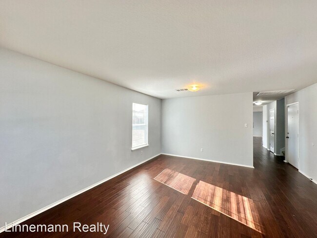Foto del edificio - 5 br, 3.5 bath House - 9000 Bellgrove Court