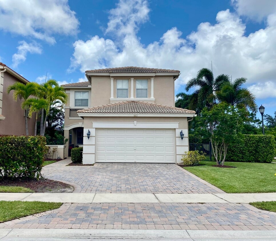 Building Photo - 183 Isle Verde Way