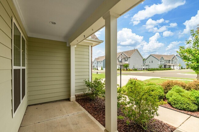 Foto del edificio - Stunning Like-New Ranch in South Lakes