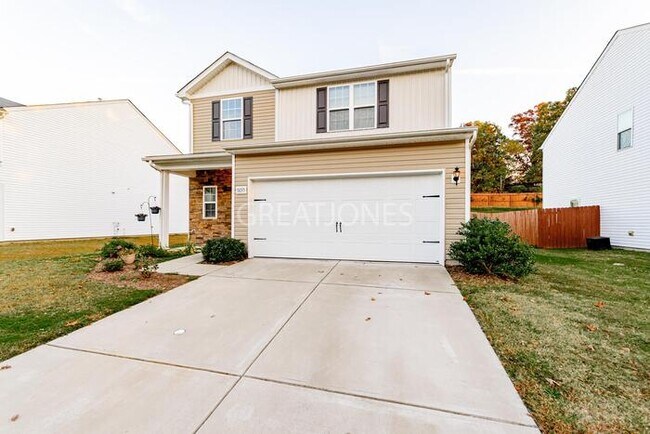 Foto del edificio - 9235 Avery Meadows Dr