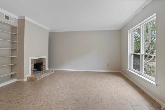 Foto del edificio - 8155 Jefferson Hwy