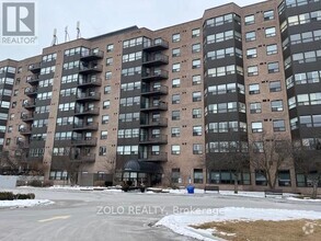 Building Photo - 315-312 RAYMERVILLE Dr