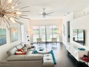 Building Photo - 6537 Ilex Cir