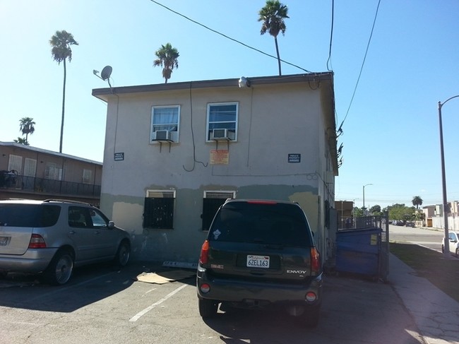 Building Photo - 8100 Avalon Blvd