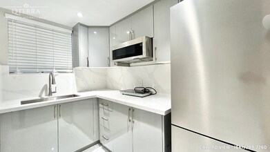 Building Photo - 131 Mcwilliams Cres