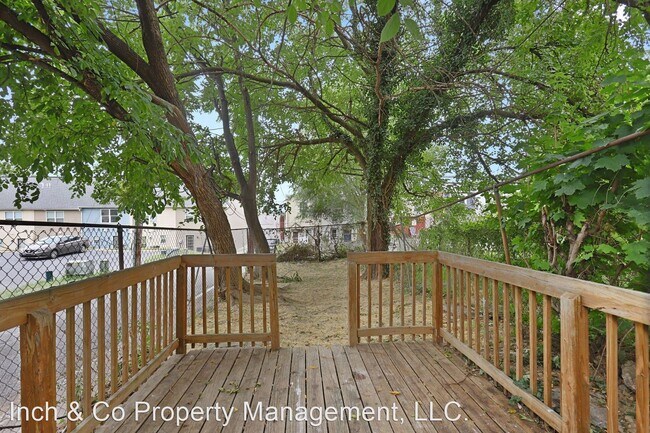 Building Photo - 4 br, 1.5 bath House - 1928 N 5th St EGWST