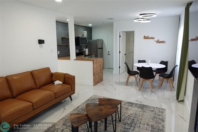 Foto del edificio - 1321 NW 7th Ave