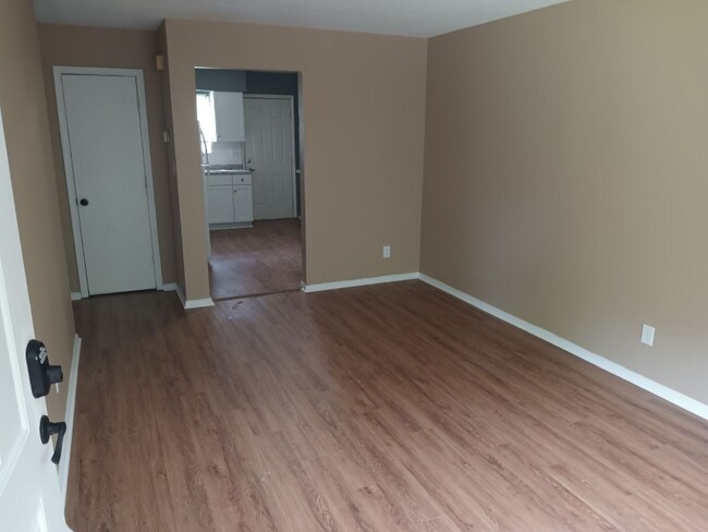 Foto del edificio - 2944 N 71 St